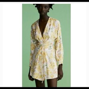 SALE Zara NWT yellow floral mini lace front popular dress sz. M